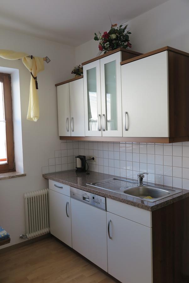 Апартаменти Haus Enzian Санкт-Йоганн-ім-Понгау Номер фото