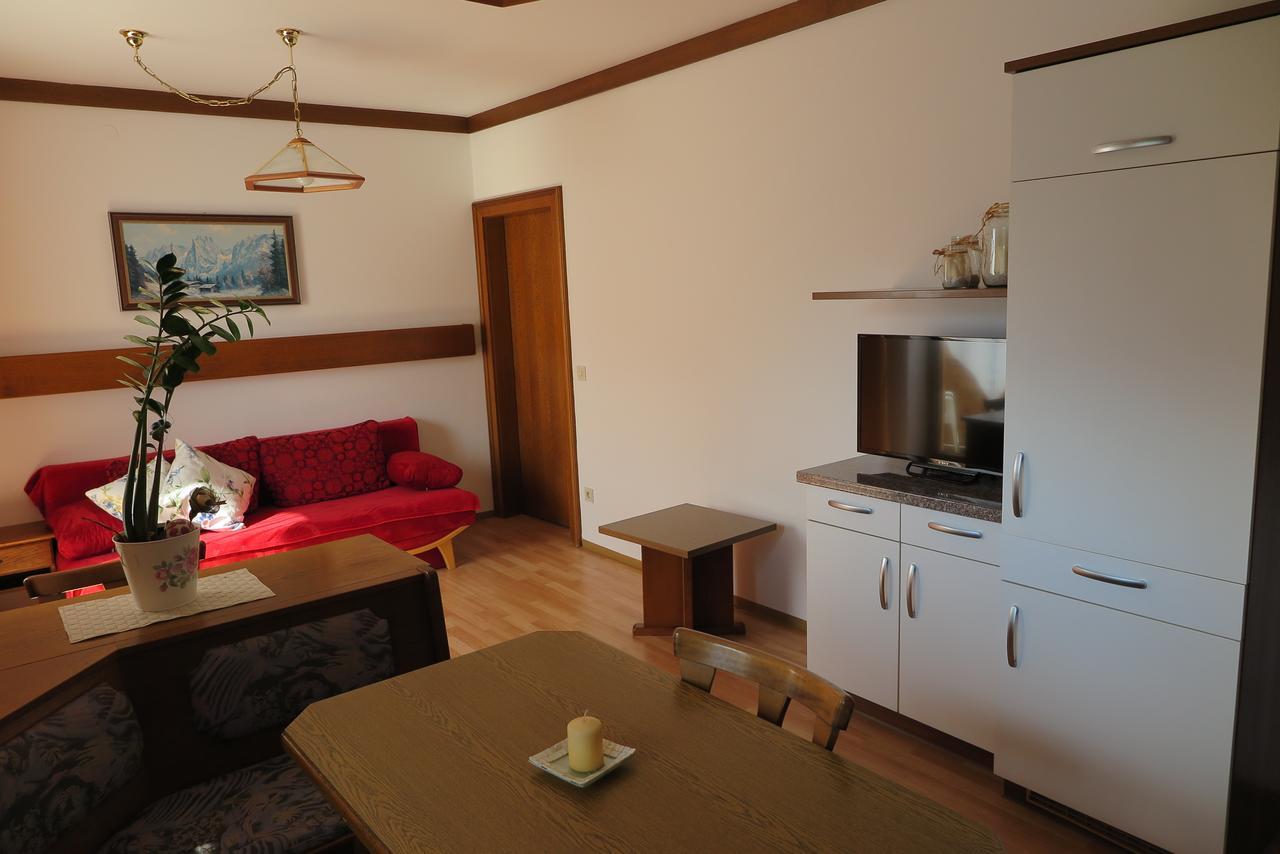Апартаменти Haus Enzian Санкт-Йоганн-ім-Понгау Екстер'єр фото